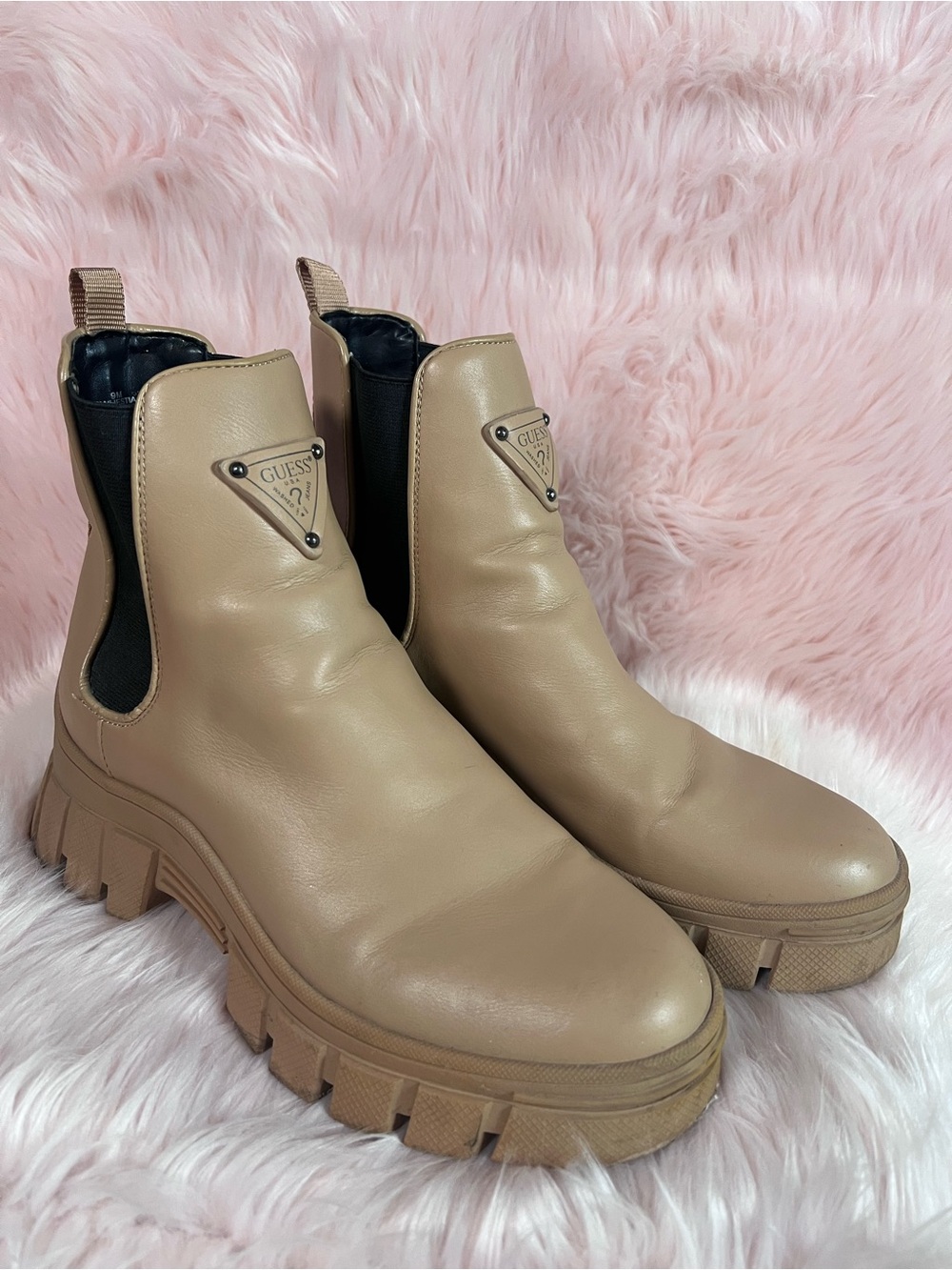 GUESS Beige Chunky Chelsea Lug Ankle Boots